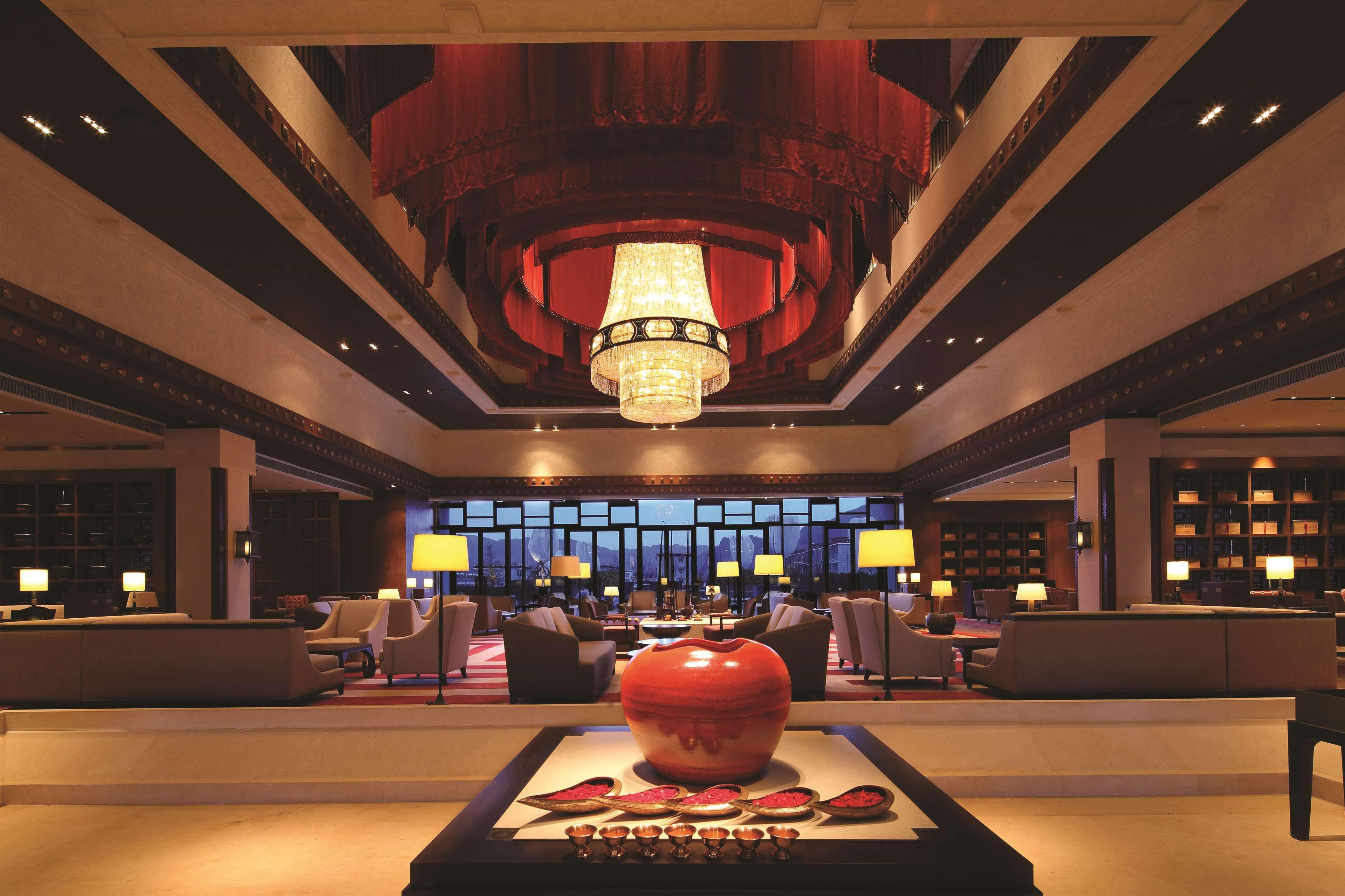 Shangri-La Lhasa Ngoại thất bức ảnh
